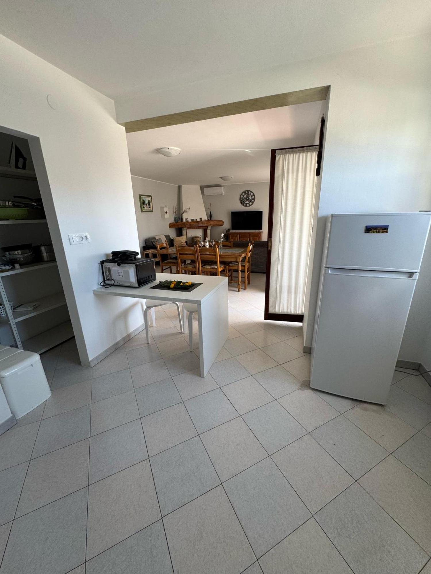 Apartment Davorka Vrsar Exterior photo